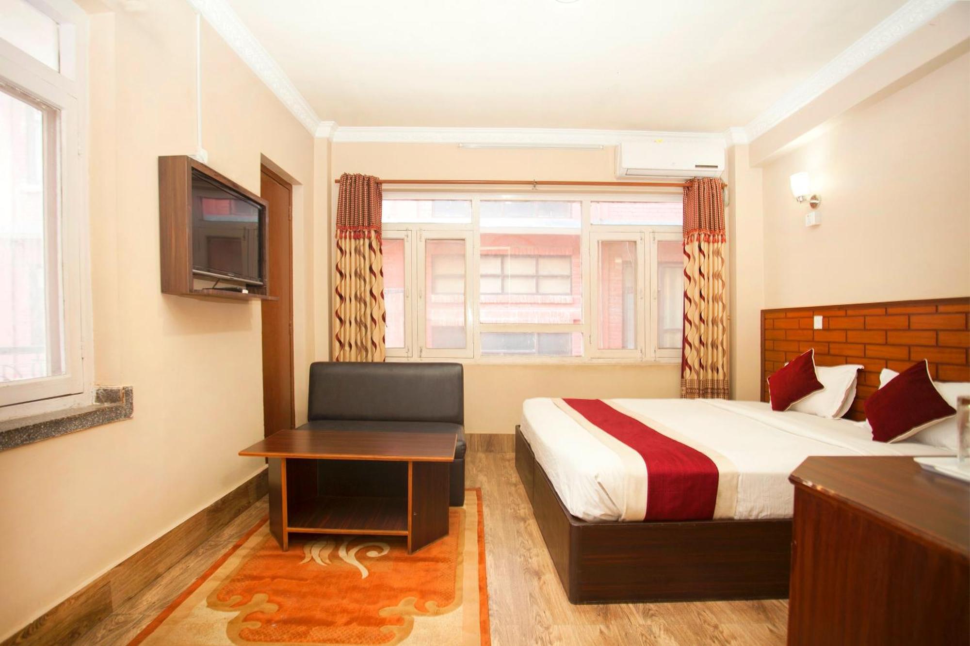 Hotel Holiday Taj Katmandu Dış mekan fotoğraf